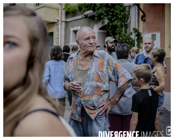 Le long de la Transbassealpine Digne Nice ( la fête Bis )