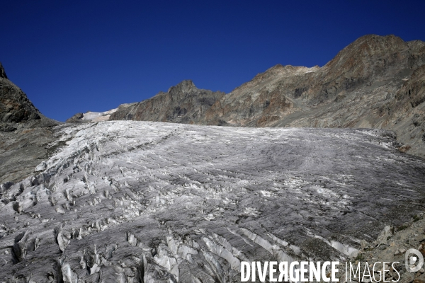 Un glacier en soufrance