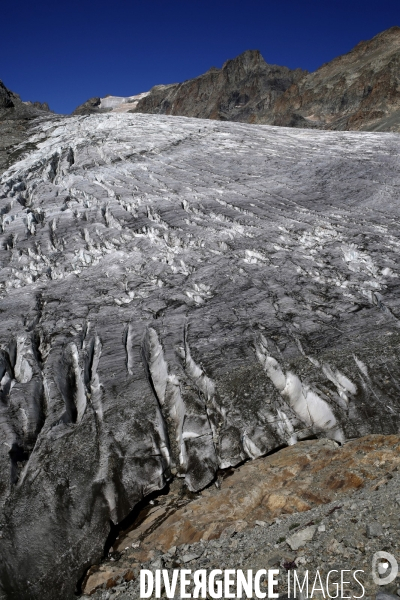 Un glacier en soufrance