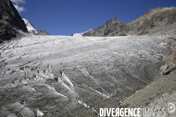 Un glacier en soufrance