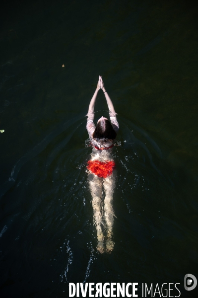 Sport aquatique sur la rivière Célé.