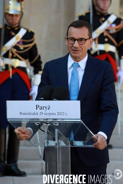 Macron recoit le Premier Ministre polonais