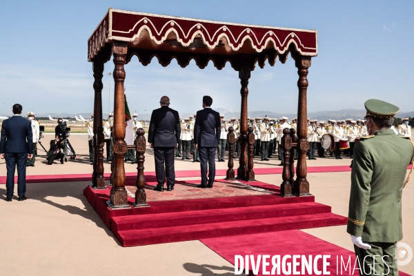 Emmanuel macron en algerie