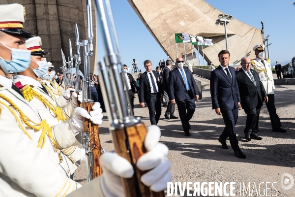 Emmanuel macron en algerie