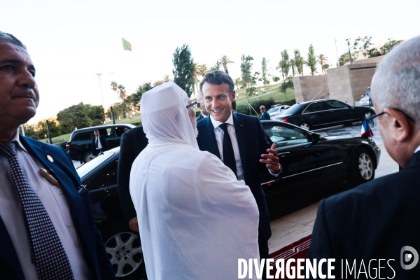 Emmanuel macron en algerie