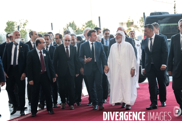 Emmanuel macron en algerie