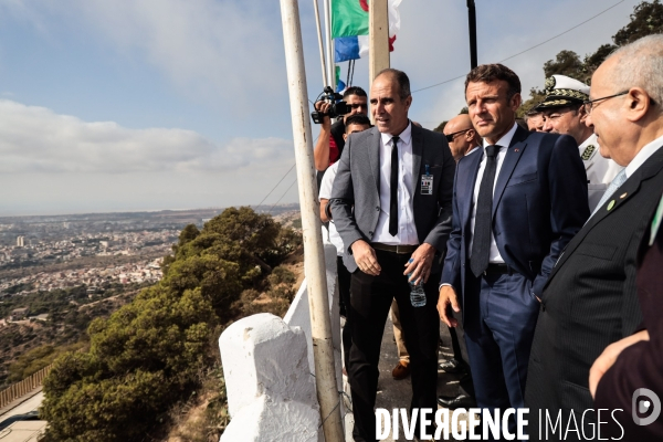 Emmanuel macron en algerie