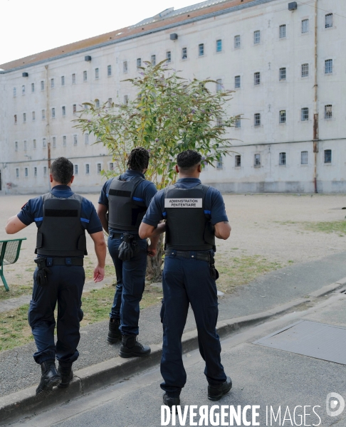 Le centre de détention de Melun