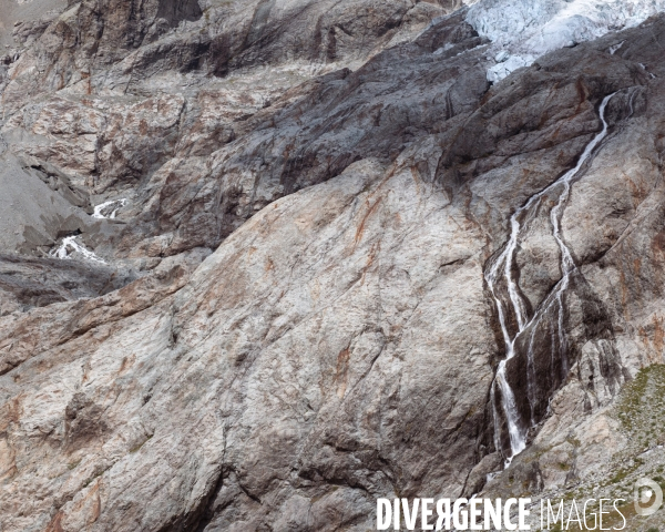 Fonte du glacier blanc