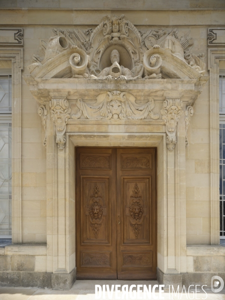 Restauration de l escalier du chateau de fontainebleau