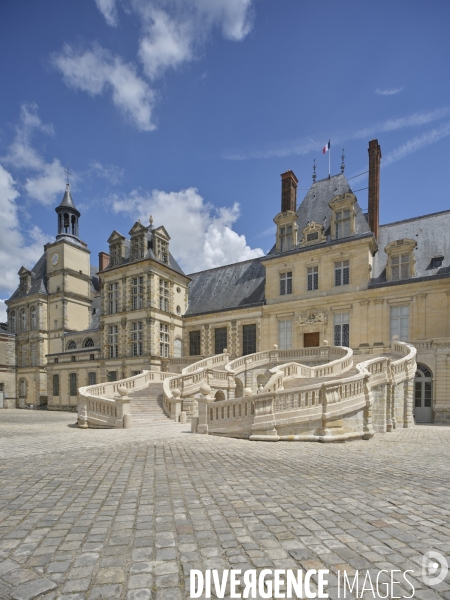 Restauration de l escalier du chateau de fontainebleau