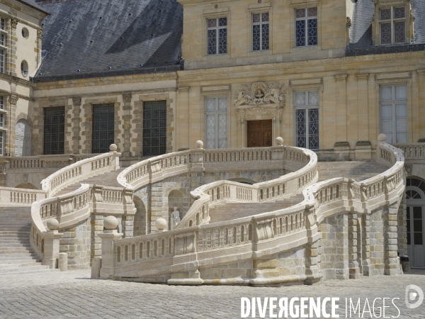 Restauration de l escalier du chateau de fontainebleau