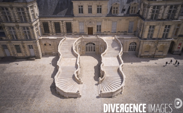 Restauration de l escalier du chateau de fontainebleau