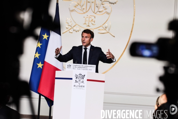 Emmanuel macron - conference des ambassadeurs de france