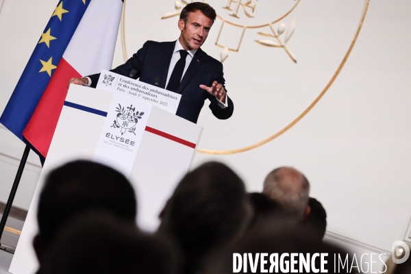 Emmanuel macron - conference des ambassadeurs de france