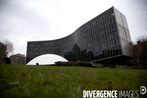 Le siège du Parti communiste conçu par l architecte Oscar Niemeyer