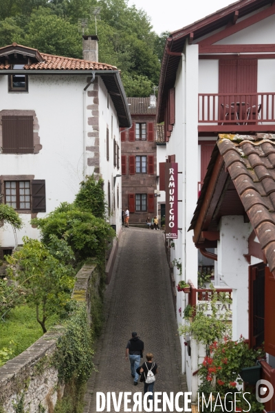 Sur les chemins de saint-jacques-de-compostelle