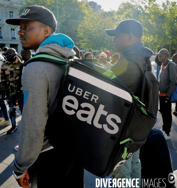 Manifestation des livreurs d Uber Eats