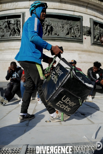 Manifestation des livreurs d Uber Eats