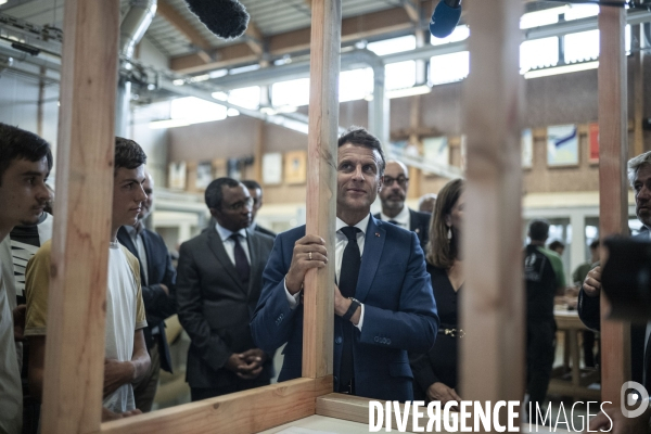 Déplacement d Emmanuel Macron aux Sables d Olonne.