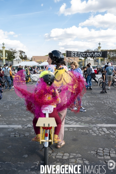 Paris Respire. Journée sans voiture 2022 à Paris