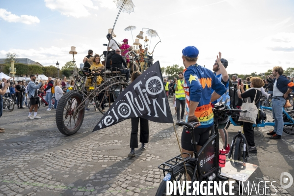 Paris Respire. Journée sans voiture 2022 à Paris