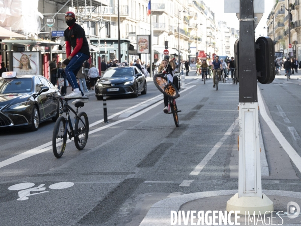 Paris Respire. Journée sans voiture 2022 à Paris