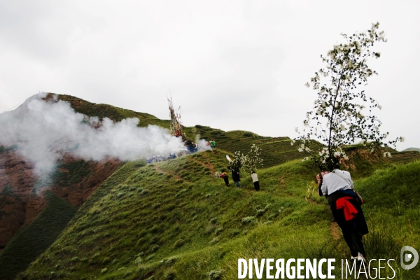 Les festivités du Glurol au Tibet septentrionnal - Glurol festivities in Eastern Tibet.