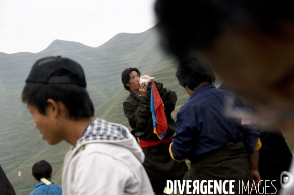 Les festivités du Glurol au Tibet septentrionnal - Glurol festivities in Eastern Tibet.