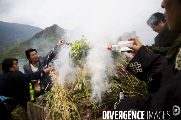 Les festivités du Glurol au Tibet septentrionnal - Glurol festivities in Eastern Tibet.