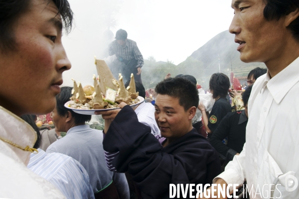 Les festivités du Glurol au Tibet septentrionnal - Glurol festivities in Eastern Tibet.