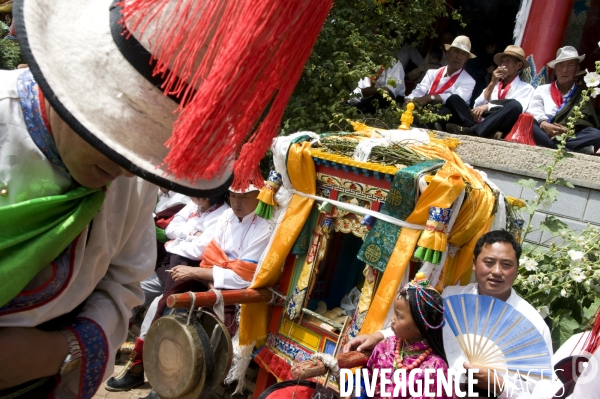 Les festivités du Glurol au Tibet septentrionnal - Glurol festivities in Eastern Tibet.