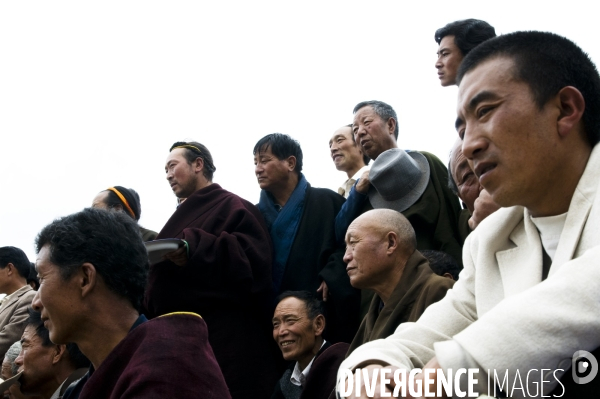 Les festivités du Glurol au Tibet septentrionnal - Glurol festivities in Eastern Tibet.