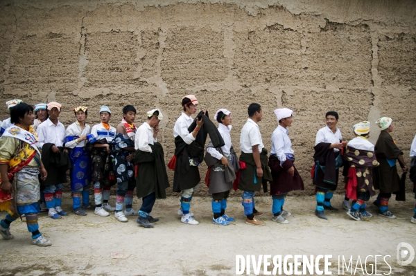 Les festivités du Glurol au Tibet septentrionnal - Glurol festivities in Eastern Tibet.