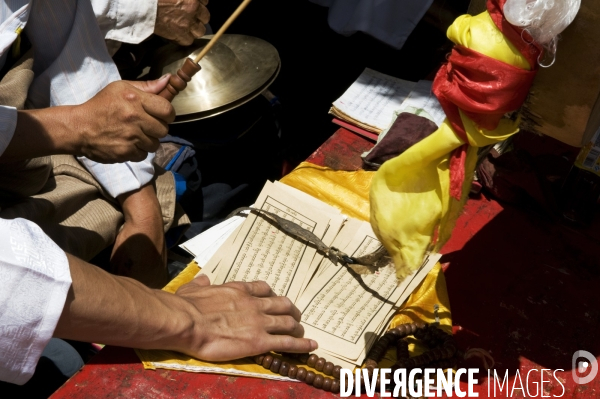 Les festivités du Glurol au Tibet septentrionnal - Glurol festivities in Eastern Tibet.