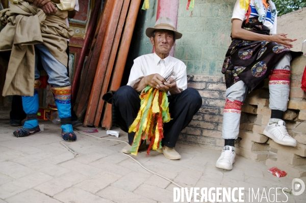 Les festivités du Glurol au Tibet septentrionnal - Glurol festivities in Eastern Tibet.