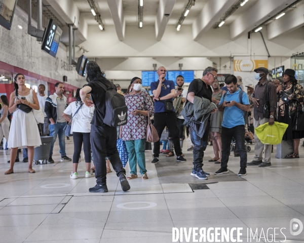 Gare du Nord, retard de RER