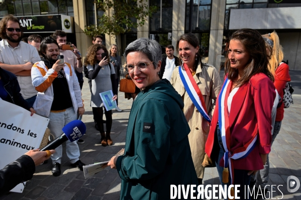 Sandrine rousseau attaquée en justice par la fédération des chasseurs