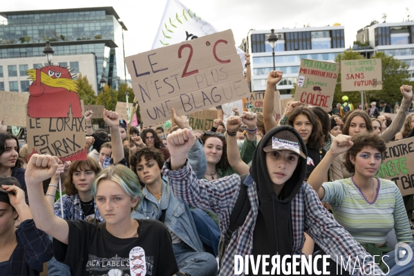 La jeunesse marche pour le climat