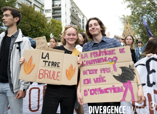 Marche pour le climat à l appel de Youth for Climate, à Paris.