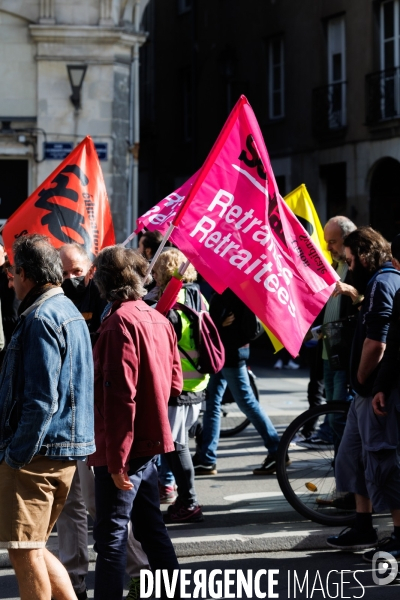Manifestation pour les salaires et retraites à Nantes