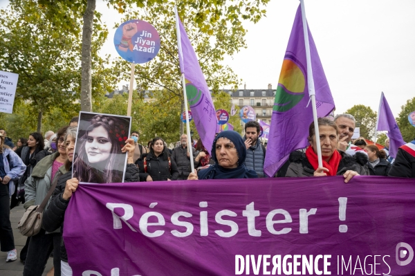 Iran la révolte. Rassemblement en hommage à Jina Mahsa Amini, et contre le pouvoir patriarcal en Iran