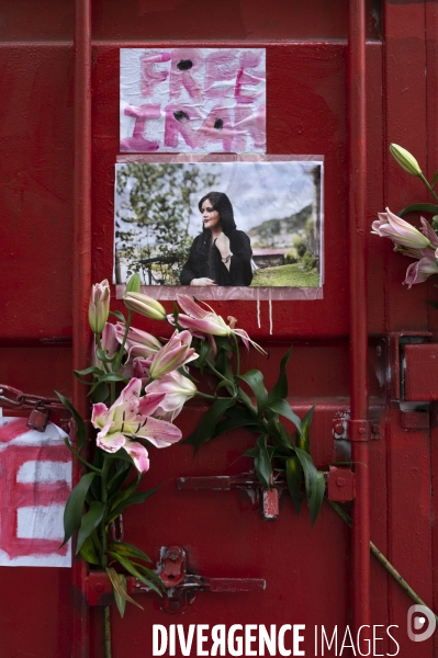 Iran la révolte. Rassemblement en hommage à Jina Mahsa Amini, et contre le pouvoir patriarcal en Iran