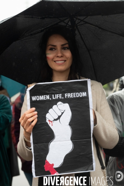 The time has come  - Mobilisation en soutien aux femmes Iraniennes