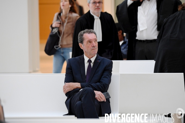 Christian Prouteau au tribunal de paris pour le Proces des fuites au 36 quai des Orfèvres