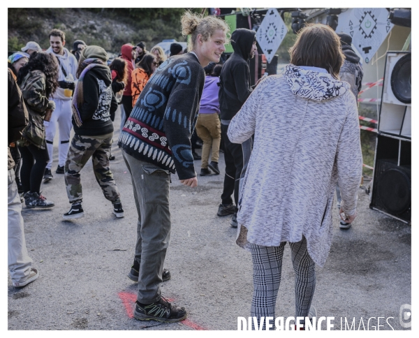 Le long de la Transbassealpine Digne-Nice ( La Rave sportive. FIN DU SUJET )