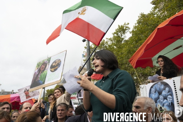 Iran la révolte. Marche pour les femmes iraniennes et contre le pouvoir sexiste en Iran.