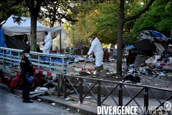 Démantèlement du campement du crack du square Forceval