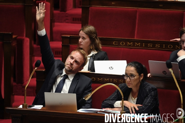 Assemblee Nationale / Projet de loi portant sur les  mesures d urgence relatives au fonctionnement du marché du travail en vue du plein emploi