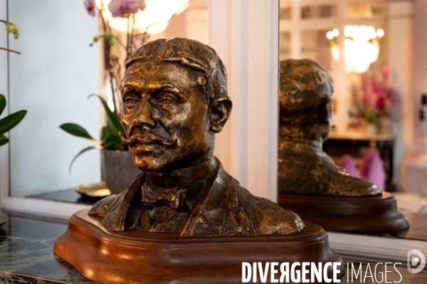 Marcel Proust et Cabourg. Centenaire du décès de l écrivain.